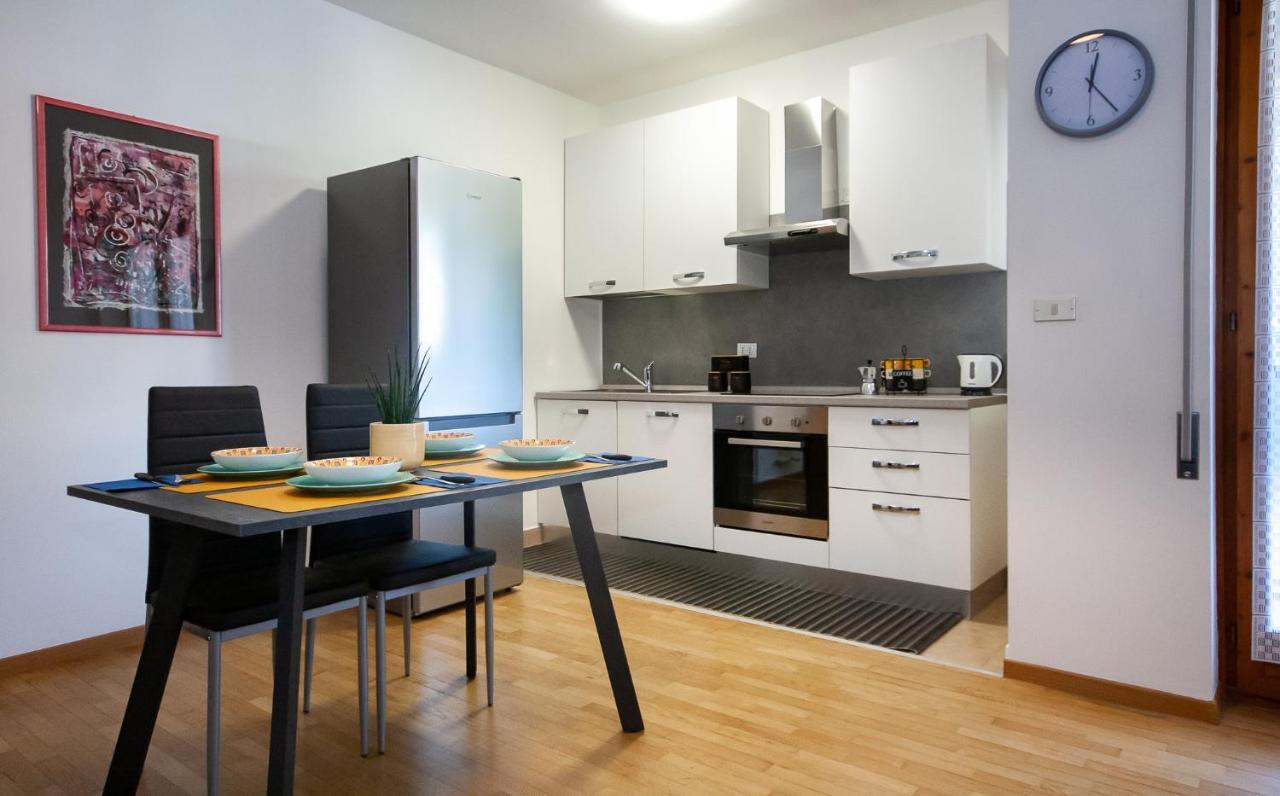 Tranquillo Bilocale Vicino Al Centro Storico Apartman Bolzano Kültér fotó
